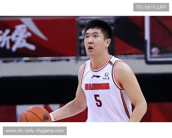 CBA王薪凯三分训练延续火热，点燃赛场新期待